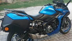 Suzuki GSX-S1000GT (2022 - 24)  (5)