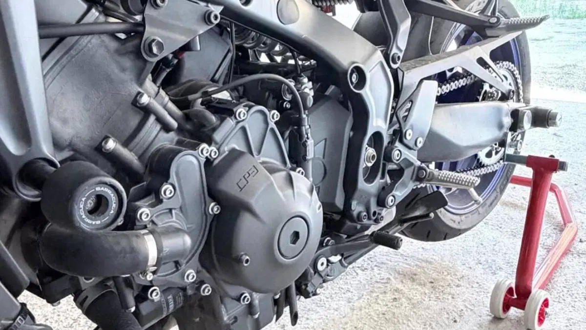 Yamaha MT-09 (2024 - 26)  (2)
