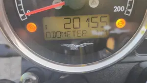 Moto Guzzi V7 III Stone Night Pack (2019 - 20)  (6)