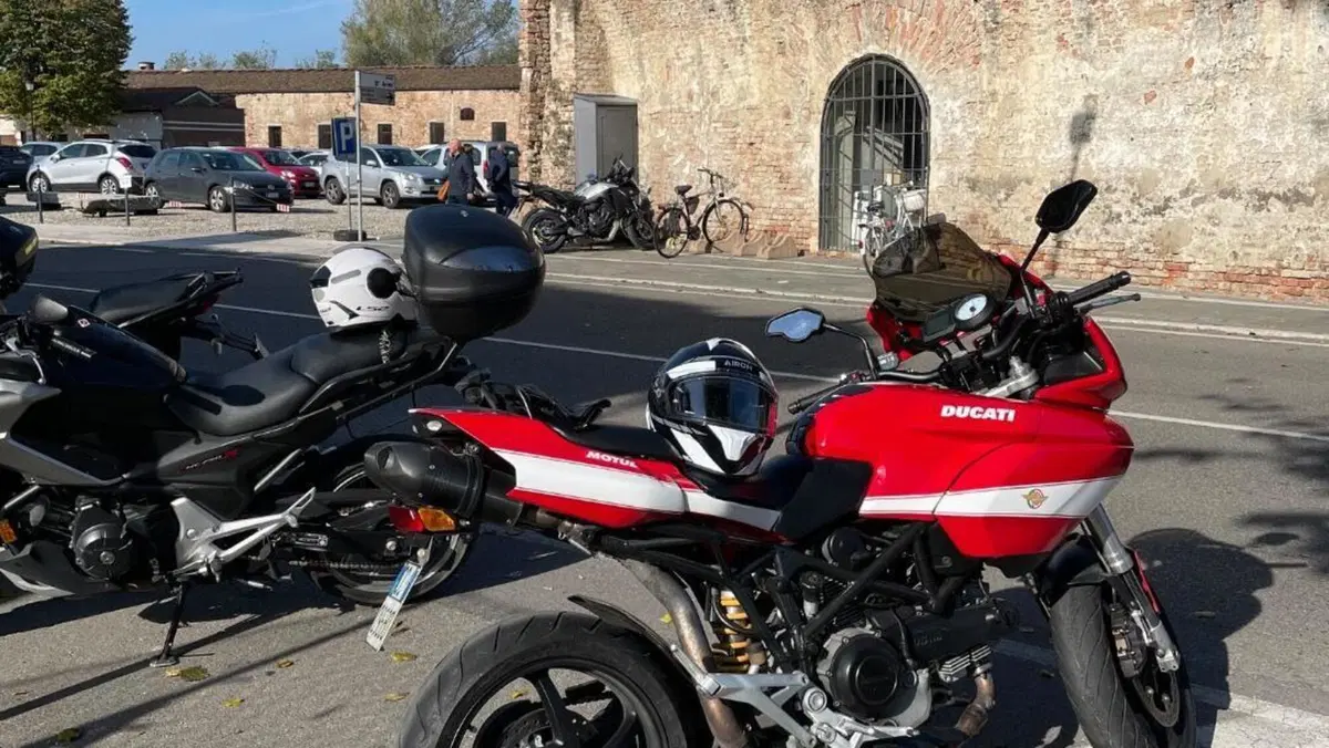 Ducati Multistrada 1000 DS (2003 - 06) 
