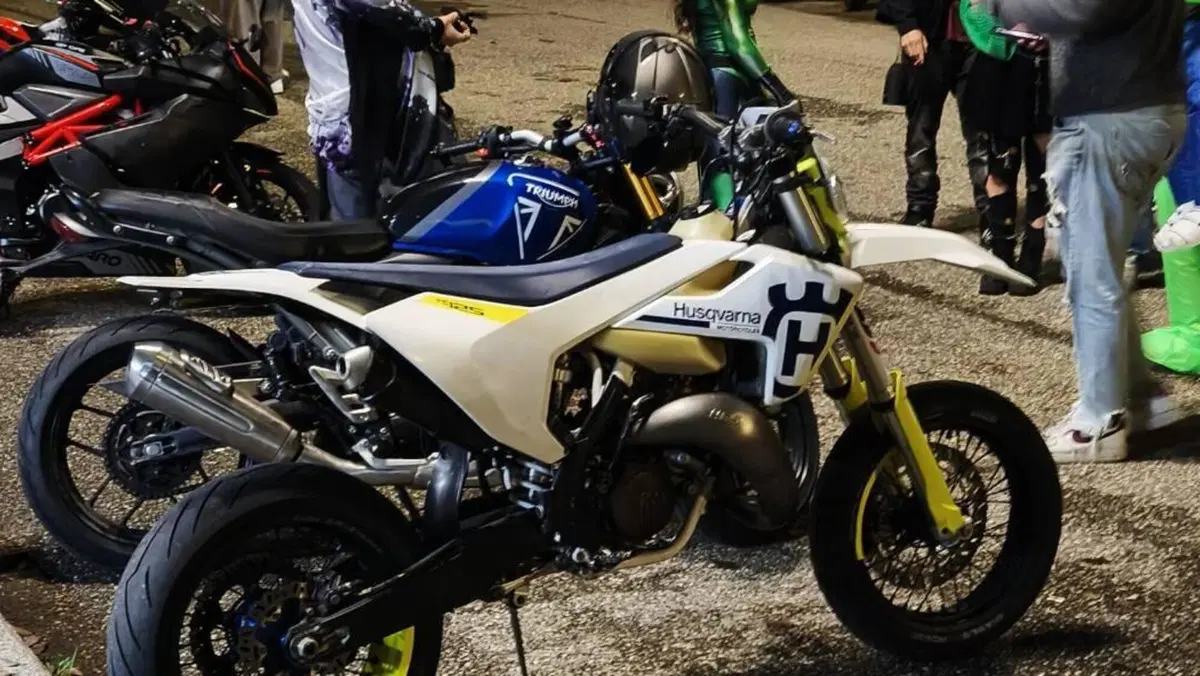Husqvarna TC 125 (2017)  (9)