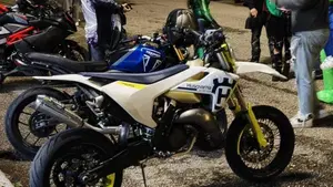 Husqvarna TC 125 (2017)  (9)