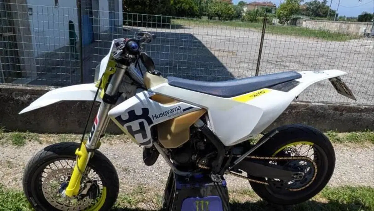 Husqvarna TC 125 (2017)  (4)