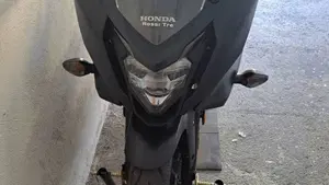 Honda CBR 650 F (2017 - 18)  (2)