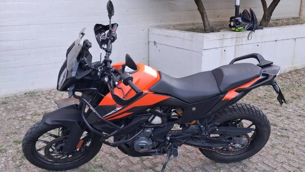 KTM 390 Adventure (2020)  (2)