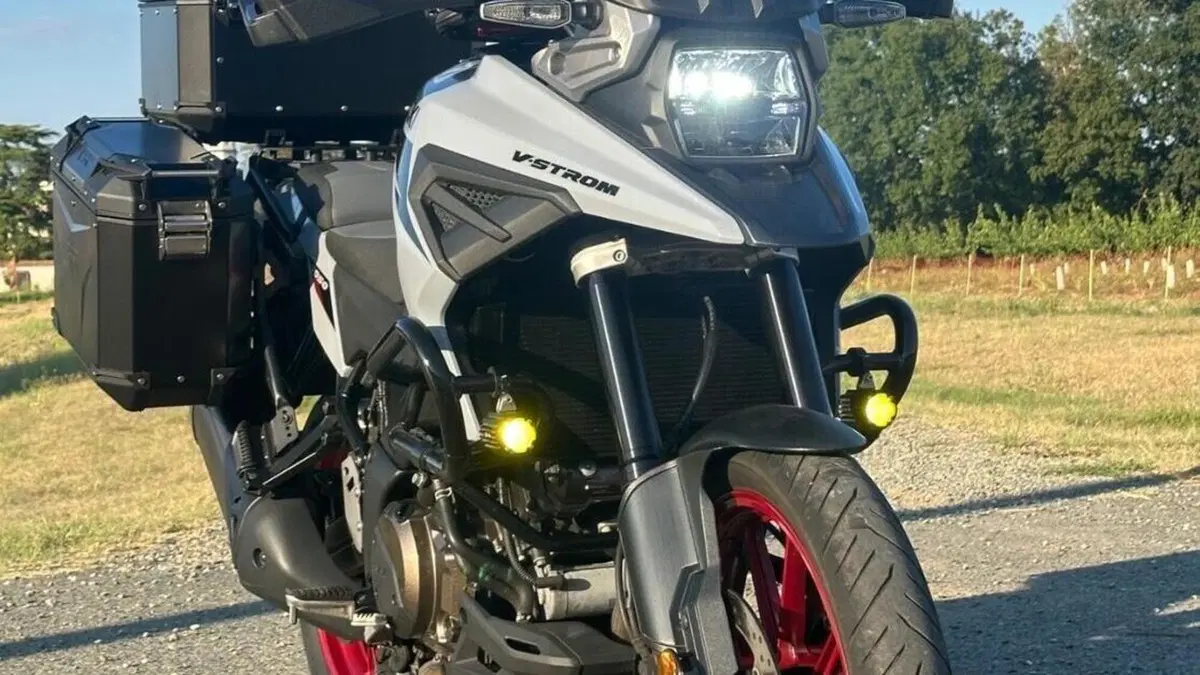 Suzuki V-Strom 1050SE (2023 - 24)  (3)