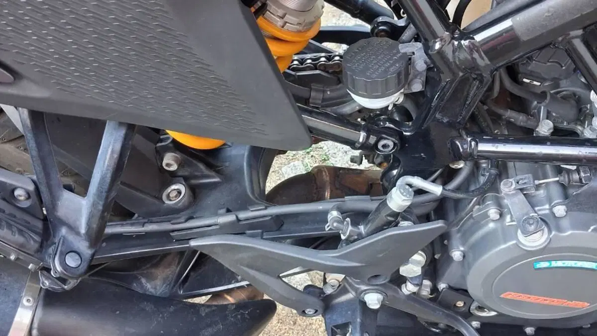 KTM 390 Adventure (2020)  (9)