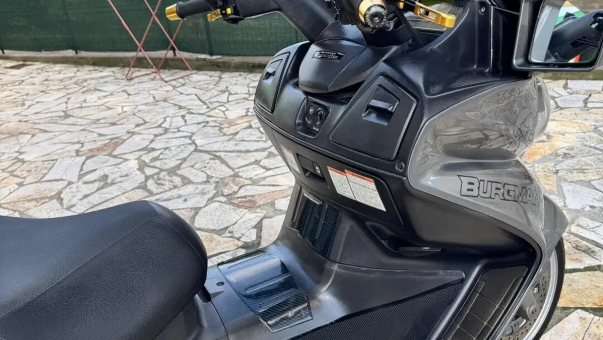 Suzuki Burgman AN 650 Executive ABS (2006 - 12)  (5)