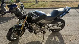 Honda Hornet 600 (2005 - 06)  (3)