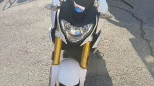 Bmw G 310 R (2016 - 20)  (2)
