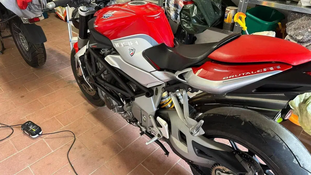 MV Agusta Brutale 1078 RR  (2)
