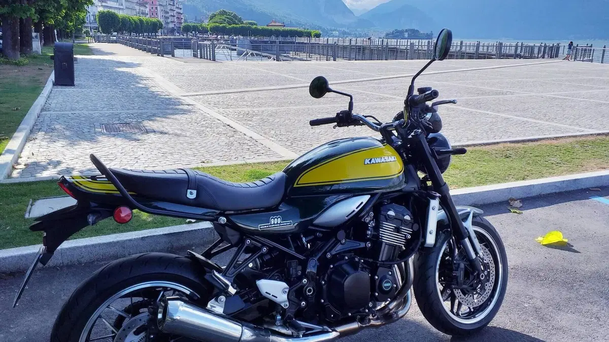 Kawasaki Z 900 RS (2022 - 25)  (4)
