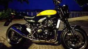 Kawasaki Z 900 RS (2022 - 25)  (8)