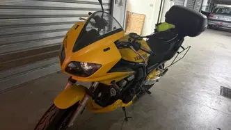 Yamaha FZS 600 Fazer (2002 - 03) usata