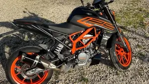 KTM 125 Duke (2021 - 23)  (2)