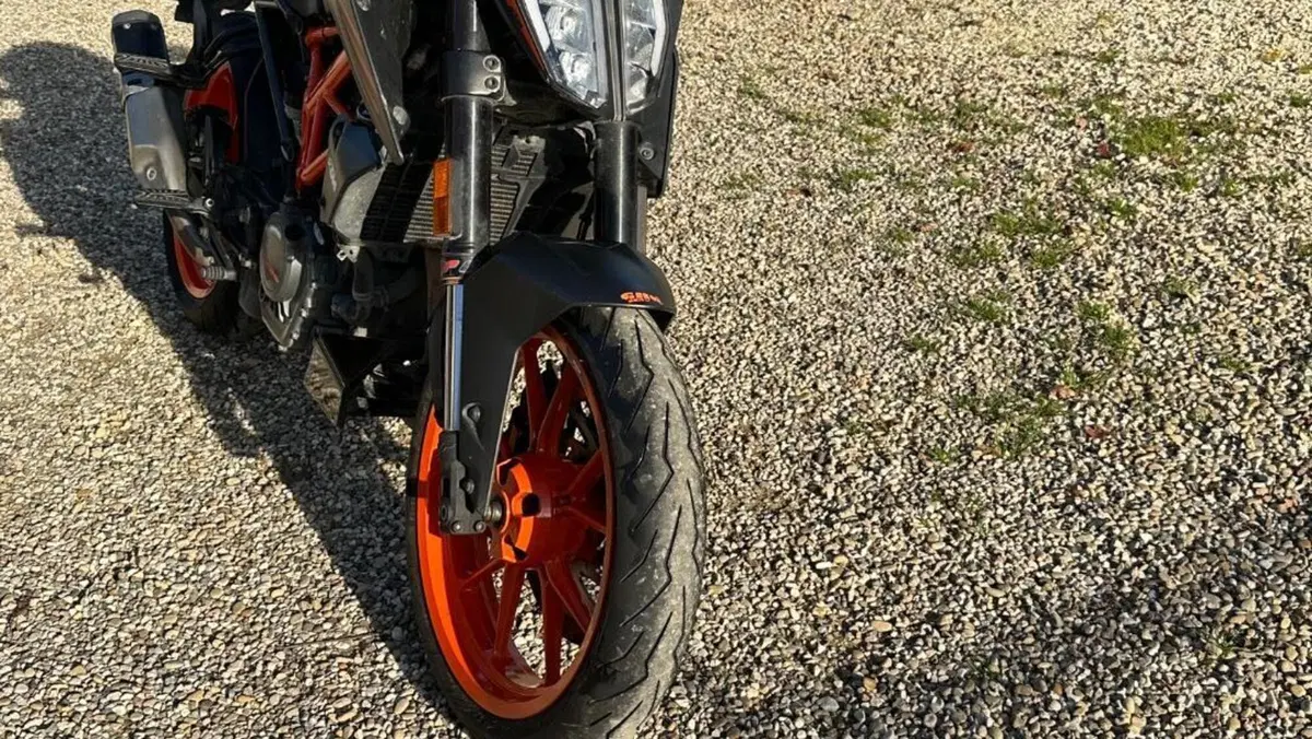 KTM 125 Duke (2021 - 23)  (3)
