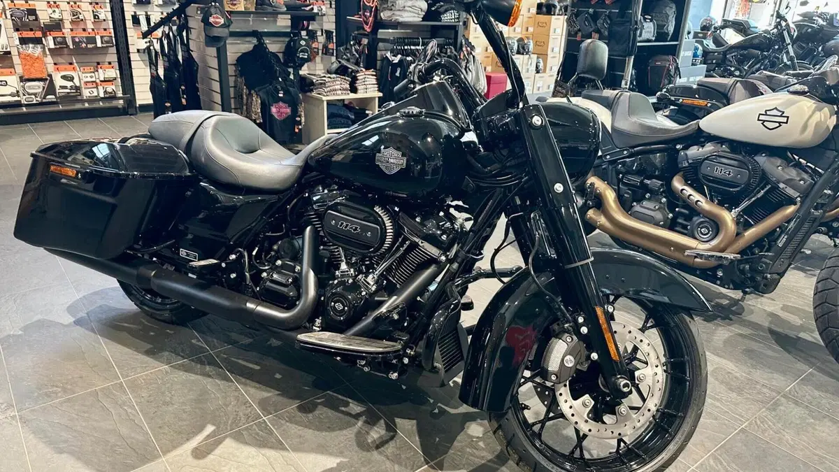 Harley-Davidson Road King Special (2021 - 25)  (12)