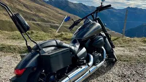 Honda VT 750 Shadow Black Spirit (2007 - 16) 