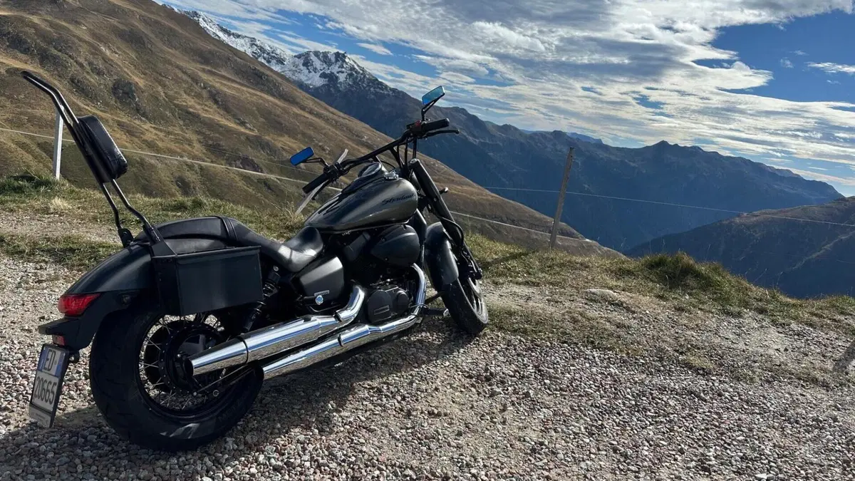 Honda VT 750 Shadow Black Spirit (2007 - 16)  (3)