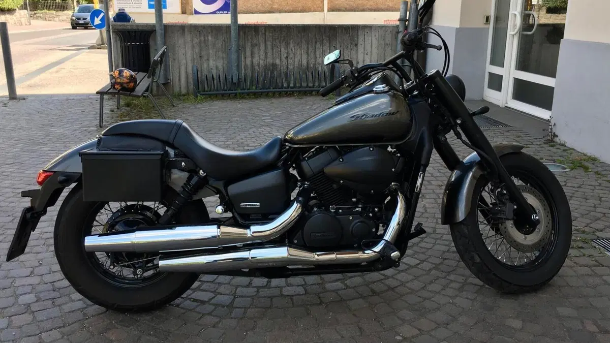 Honda VT 750 Shadow Black Spirit (2007 - 16)  (6)