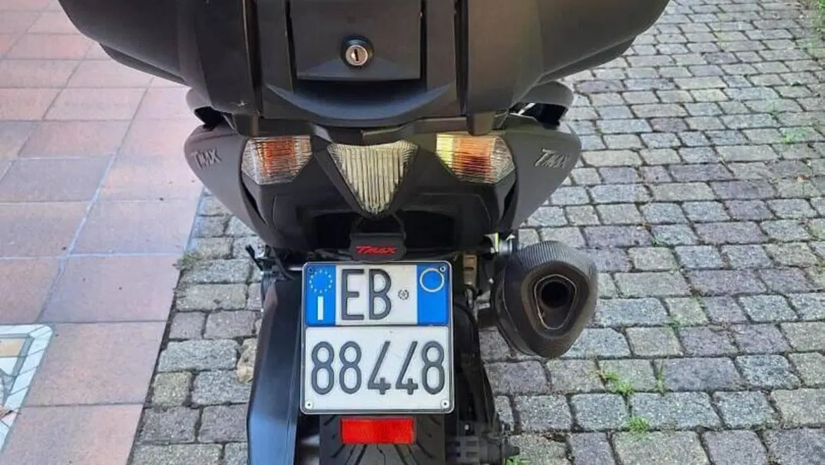 Yamaha T-Max 530 (2012 - 14)  (4)