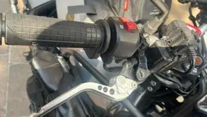 Royal Enfield Himalayan 411 (2021 - 24)  (6)