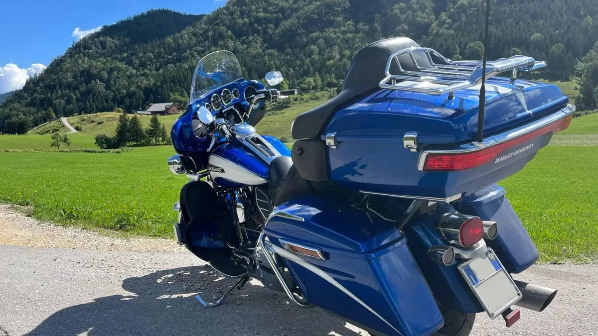 Harley-Davidson 1690 Electra Glide Ultra Classic (2014 - 16) - FLHTCU 