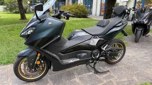 Yamaha T-Max 560 Tech Max (2022 - 24) 