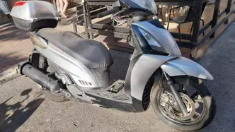 Kymco People 300i GT ABS (2010 - 17) usata