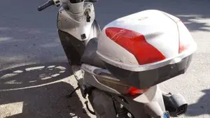 Kymco People 300i GT ABS (2010 - 17)  (3)