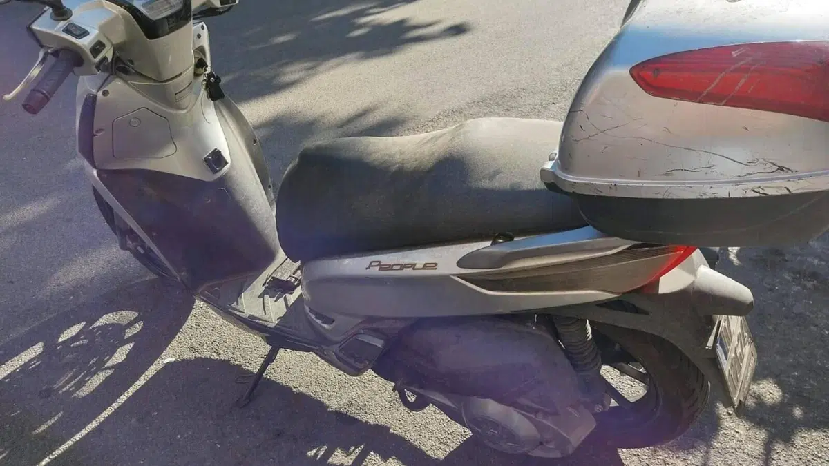 Kymco People 300i GT ABS (2010 - 17)  (4)
