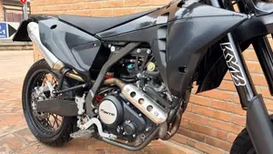 Fantic Motor XMF 125 Motard Performance 4T (2023 - 24)  (2)