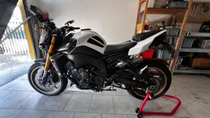 Yamaha FZ8 (2013 - 16)  (2)
