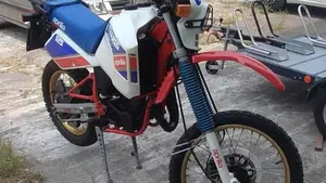 Aprilia   (2)