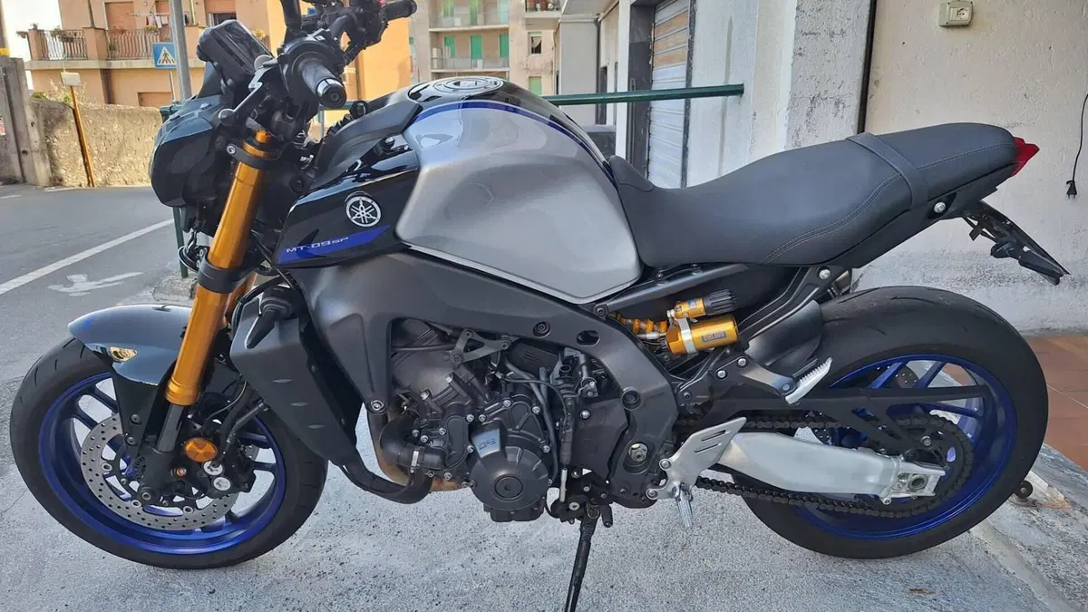 Yamaha MT-09 SP (2021 - 23)  (5)