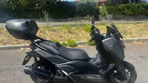 Yamaha X-Max 300 (2025 - 26)  (3)