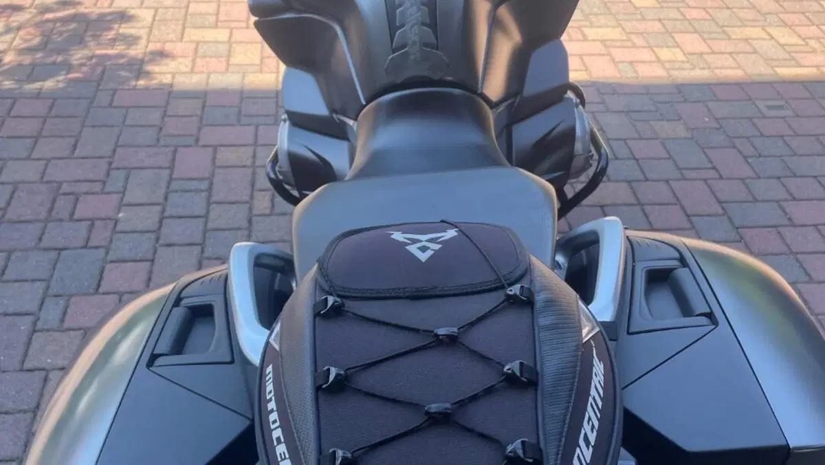 Bmw R 1200 RT (2014 - 16)  (3)