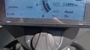 KTM 390 Adventure (2021)  (8)