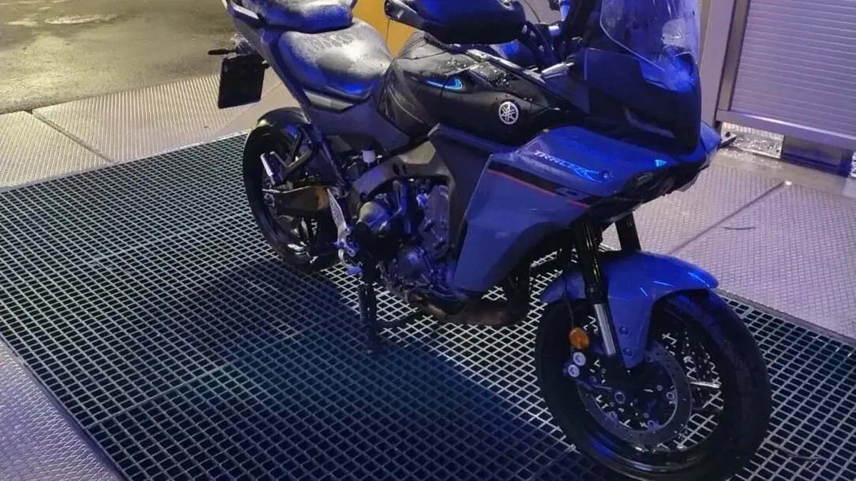 Yamaha Tracer 9 Y-AMT (2025 - 26)  (2)