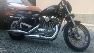 Harley-Davidson 883 Custom (2006 - 07) - XL 883C  (5)