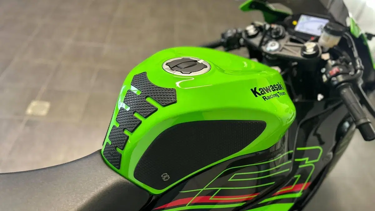 Kawasaki Ninja 636 ZX-6R (2024 - 26)  (12)