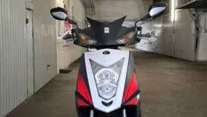 Kymco Agility 50 RS 2009 - 2013  (2)