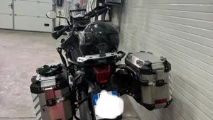 Triumph Tiger 800 XCx (2018 - 20)  (3)