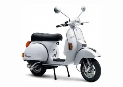 Ricambi Usati Originali Piaggio Vespa PX 125 150 2 - Annuncio 10085767
