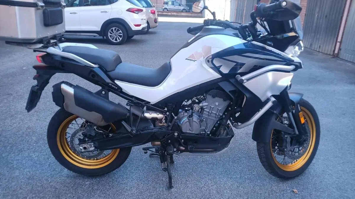 CFMOTO 800MT Explore (2023 - 26) 