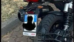 Moto Guzzi V85 Strada (2024 - 26)  (5)