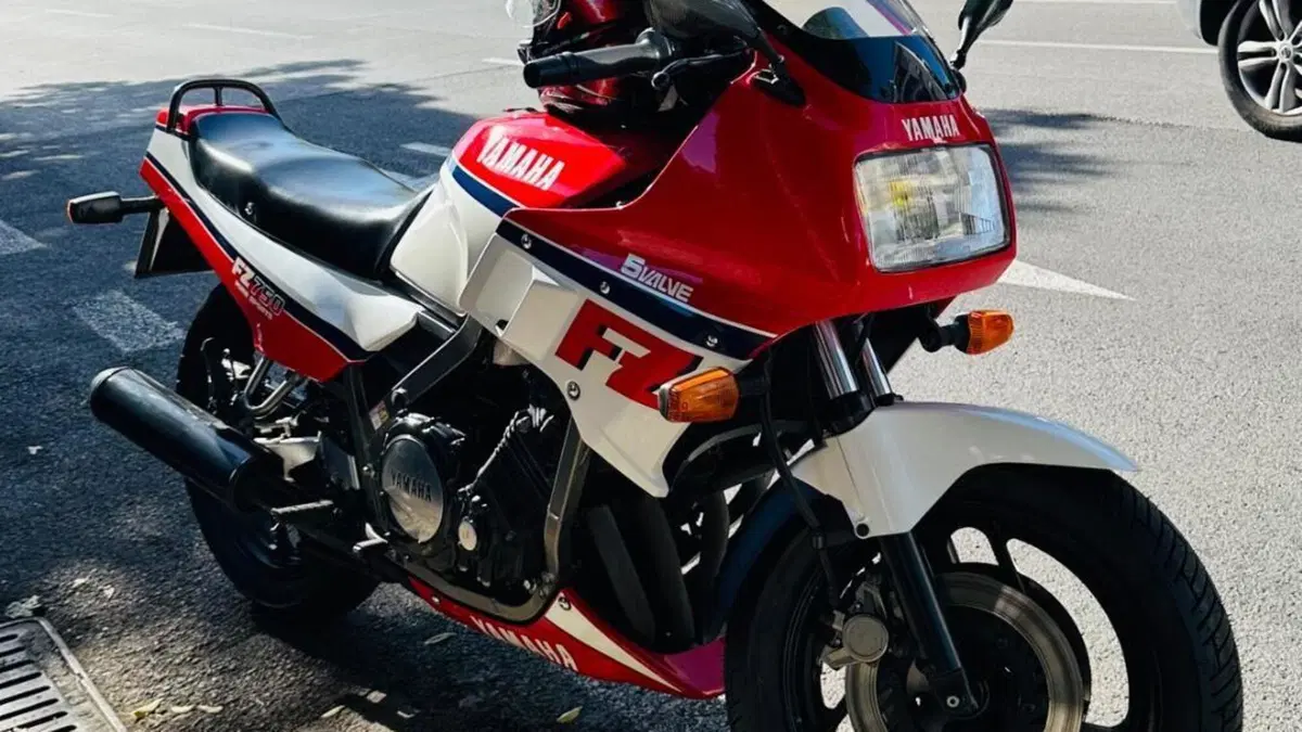 Yamaha   (7)