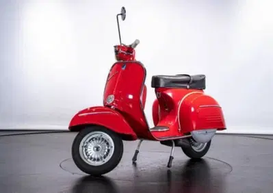 Fanale Posteriore Hella Usato Originale Vespa 180 Piaggio - Annuncio 10085792