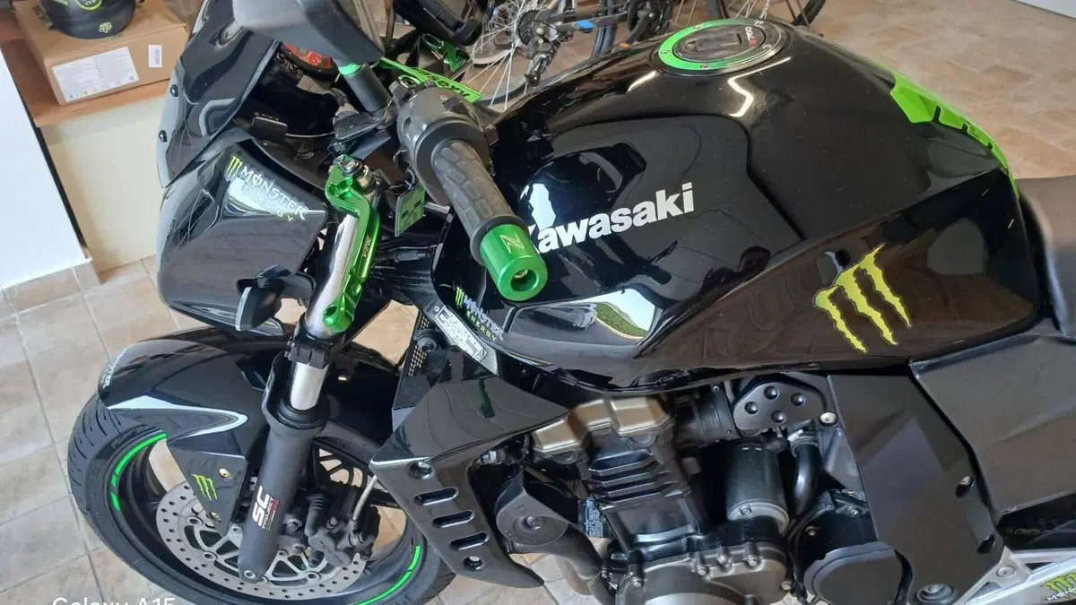 Kawasaki Z 750 (2003 - 06) 