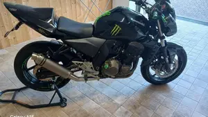 Kawasaki Z 750 (2003 - 06)  (10)